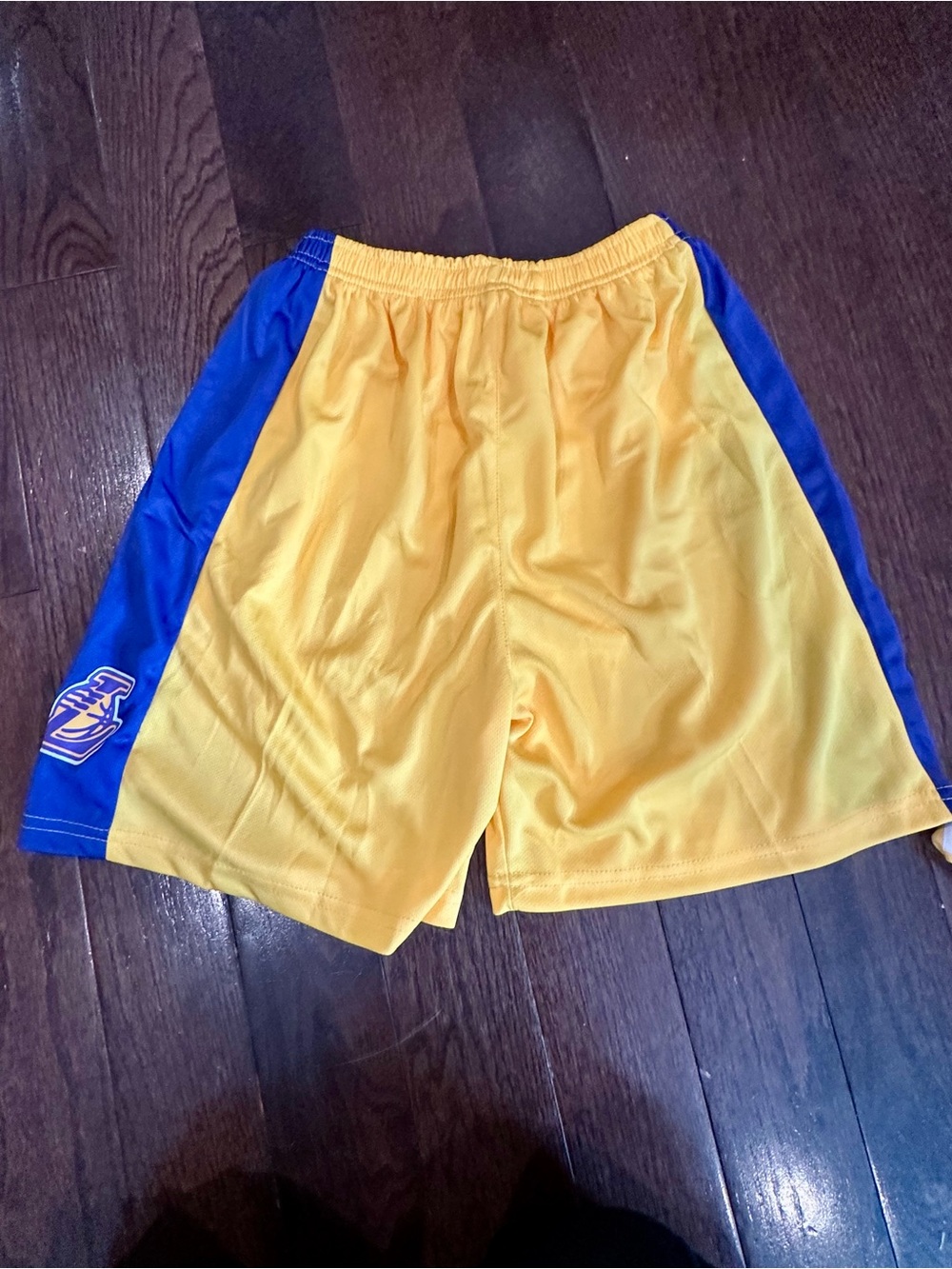 NWT Los Angeles Lakers #24 Jersey & Shorts Set | Big Kids 2XL | Kobe Bryant - Picture 5 of 6
